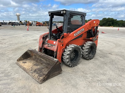 2016 Kubota SSV75 Two-Speed Schranklader