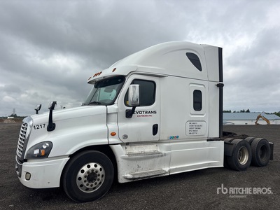 2017 Freightliner Cascadia 125 6x4 T/A Sleeper Truck Tractor