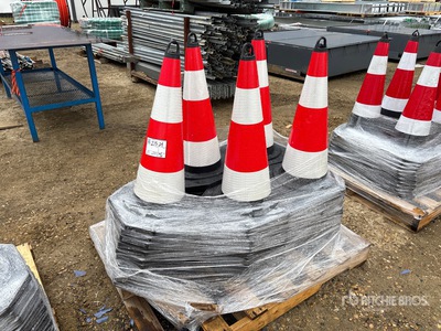 Quantity of (50) 30 In Conos de trafico (Unused)