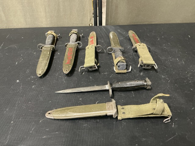 (97) Bayonet Knives w/Scabbards (97) Bayonet Knives w/Scabbards