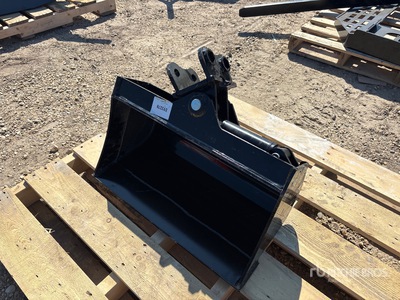 2026 VICSEC VCT600 24 in Tilting Mini Excavator Bucket (Unused)