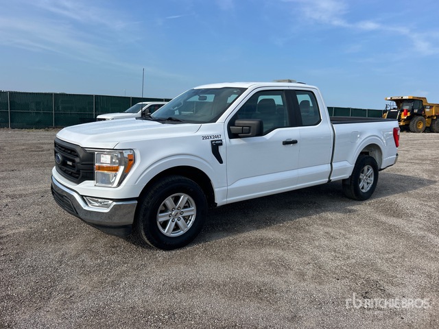 2022 Ford F-150 XL 4x2 Extended Cab Pickup