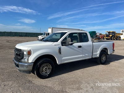 2022 Ford F-250 4x2 Extended Cab Pickup