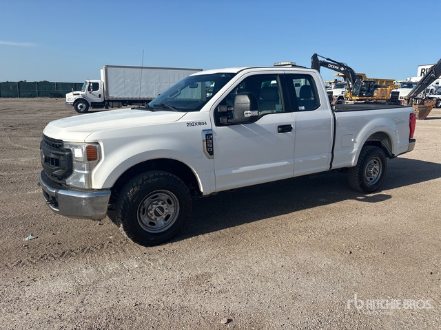 2020 Ford F-250 XL 4x2 Extended Cab Pickup