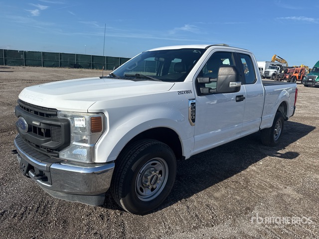 2020 Ford F-250 4x2 Extended Cab Pickup