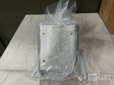 (12) GE L22402P01 Base-Flame Brackets
