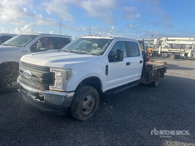 2019 Ford F-350 4x4 Crew Cab Camión Caja Abierta