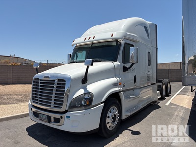 2016 Freightliner Cascadia 125 6x4 T/A Sleeper Truck Tractor