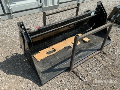 2026 GIYI GY-KH72F 72 in Multi-Purpose Skid Steer Bucket (Unused)