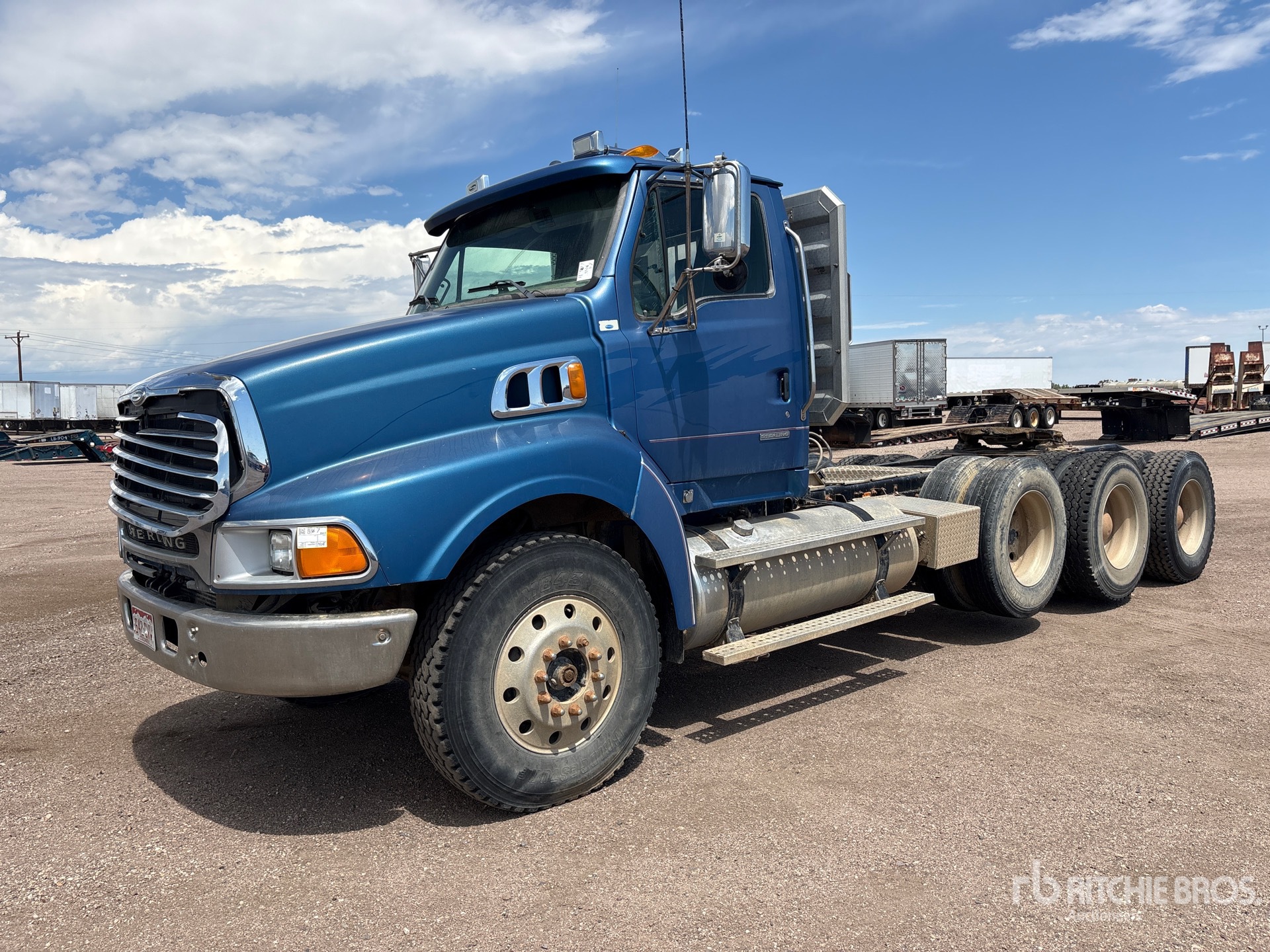 2008 Sterling L9500 Tri/A Day Cab Truck Tractor