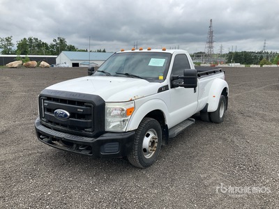 2011 Ford F-350 XL 4x2 Pickup
