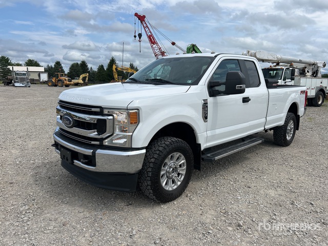 2022 Ford F-350 4x4 Extended Cab Pickup