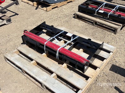 2026 GIYI GY-BF47 47 in Skid Steer Bale Spear (Unused)