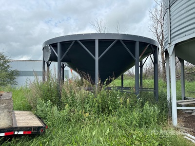 19 ft Grain Hopper Bottom