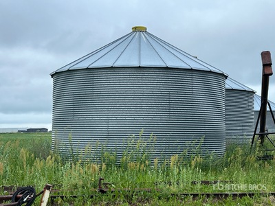 Westeel 194 +/- 2750 bu 4 Ring Grain Bin