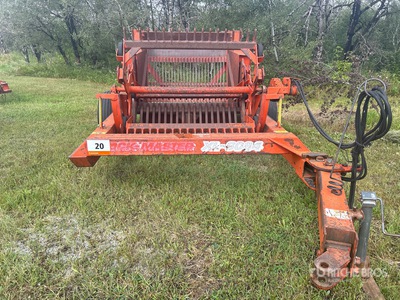 1994 Rockmaster XL-6084 60 in Paddle Rock Picker
