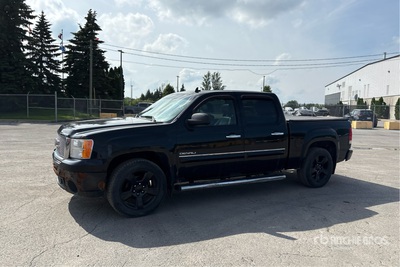 2011 GMC Sierra 1500 Denali 4x4 Crew Cab Pick Up