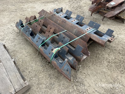 John Deere/Hitachi 210 Rock Guards Parti varie