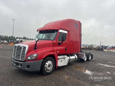 2017 Freightliner Cascadia 125 6x4 Tracteur Routier Couchette