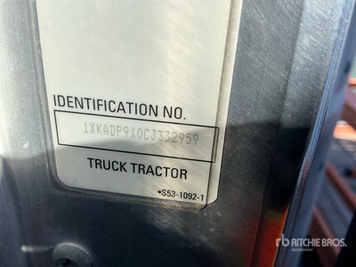 2012 Kenworth T660 Cabeza Tractora Cabina Dormitorio