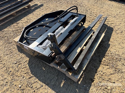 2026 GIYI GY-SF60 60 in Skid Steer Forks (Unused)