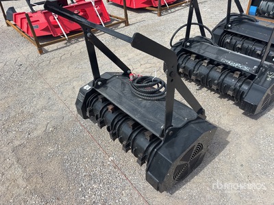 GIYI 32 in Mini Kompaktlader-Mulcher (Unused)