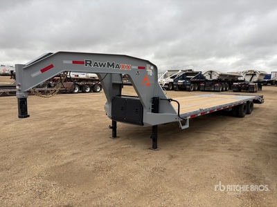 2026 RAWMAXX 34 ft T/A Gooseneck Plant Trailer (Unused)