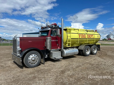 1992 Peterbilt 379 6x4 Water Truck