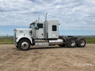 2008 Kenworth W900 6x4 T/A Sleeper Truck Tractor
