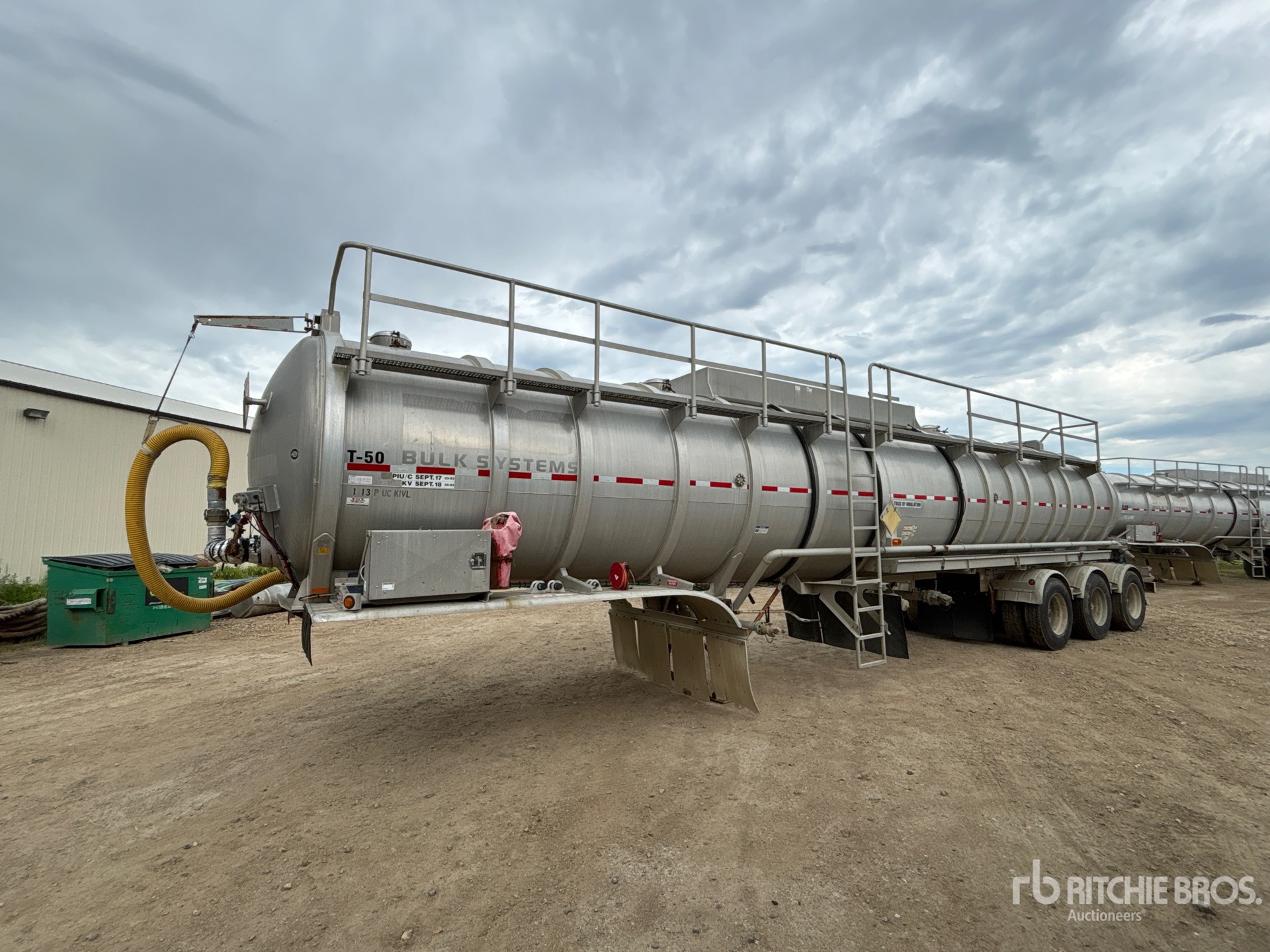 2013 Heil 12200 gal Tri/A Tanker Trailer