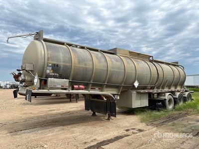 2009 Tremcar 38000 L Tri/A Tanker Trailer