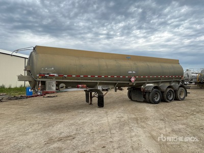 2011 Advance 37500 L Tri/A Tanker Trailer