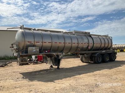 2013 Tremcar 38675 L Tri/A Tanker Trailer