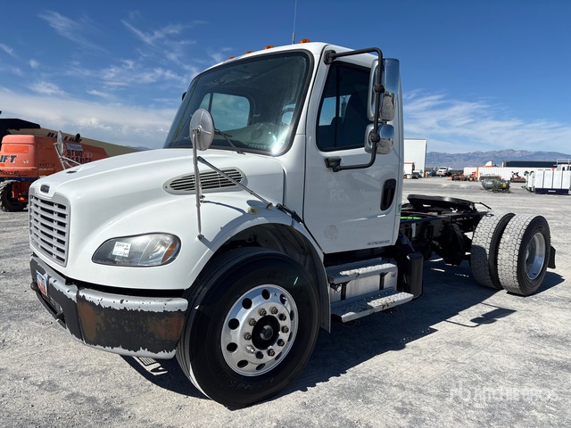 2019 Freightliner M2 106 4x2 S/A Day Cab Truck Tractor