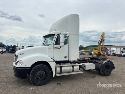 2010 Freightliner Columbia 120 4x2 S/A Day Cab Truck Tractor