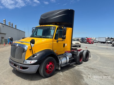 2013 International 8600 6x4 トラックトラクター(T/A)