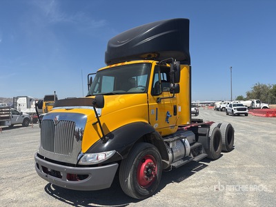 2013 International 8600 6x4 トラックトラクター(T/A)