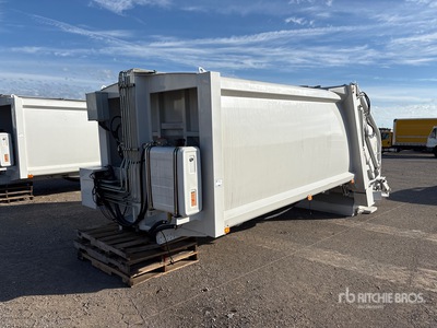 2026 Quik Loadz Hydraulic Waste Collection Body with Electronics - Fits Truck (Unused)