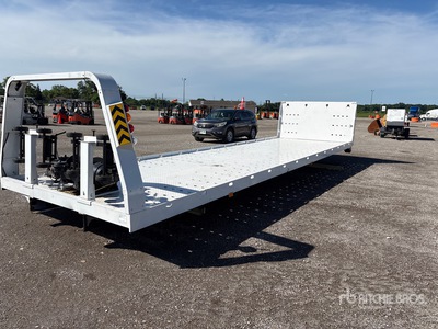 2026 Quik Loadz Hydraulic Class 7 - 26 ft - Flatbed Tow Truck Body w/ wheel Lift and Winch Divers  (Unused)