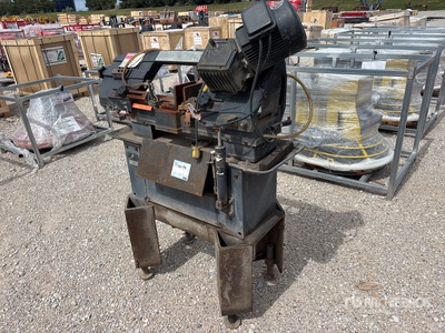 Dayton 4YG30A Electric 7 x 12 in Band Saw