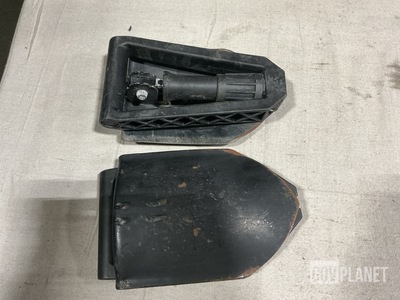 (68) Entrenching Tools