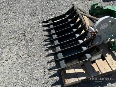 2025 Kit Containers QT-RR-70 Skid Steer Root Rake