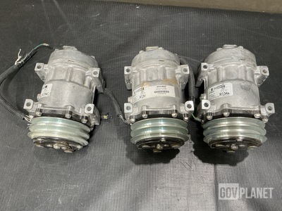 (14) Sanden U4052 A/C Compressors