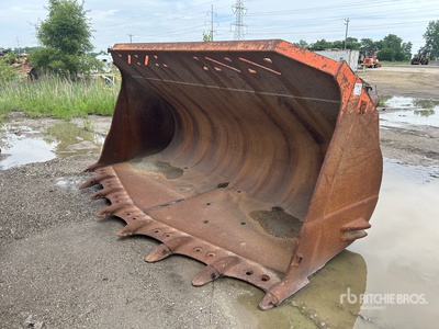 Hitachi 135 in Wheel Loader Bucket - Fits Hitachi ZW370-6