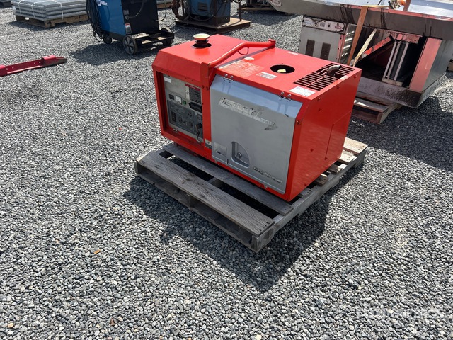 Kubota 6.5 kW Portable Generator Set