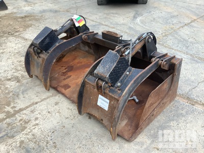 2021 72 in Skid Steer Grapple Bucket