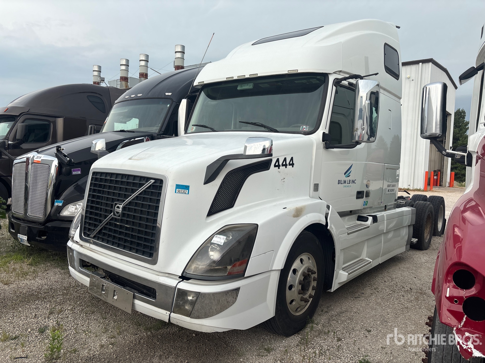 2016 Volvo VNL670 6x4 T/A Sleeper Truck Tractor (Inoperable)