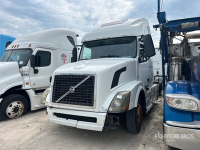 2015 Volvo VNL670 6x4 T/A Sleeper Truck Tractor
