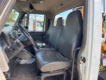 Cab with Seats/armrests