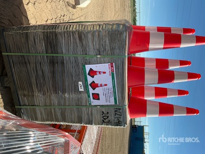 Quantity of (250) 2026 KJ K2250 28 in Highway Cones (Unused)
